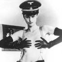 午夜守门人剧照