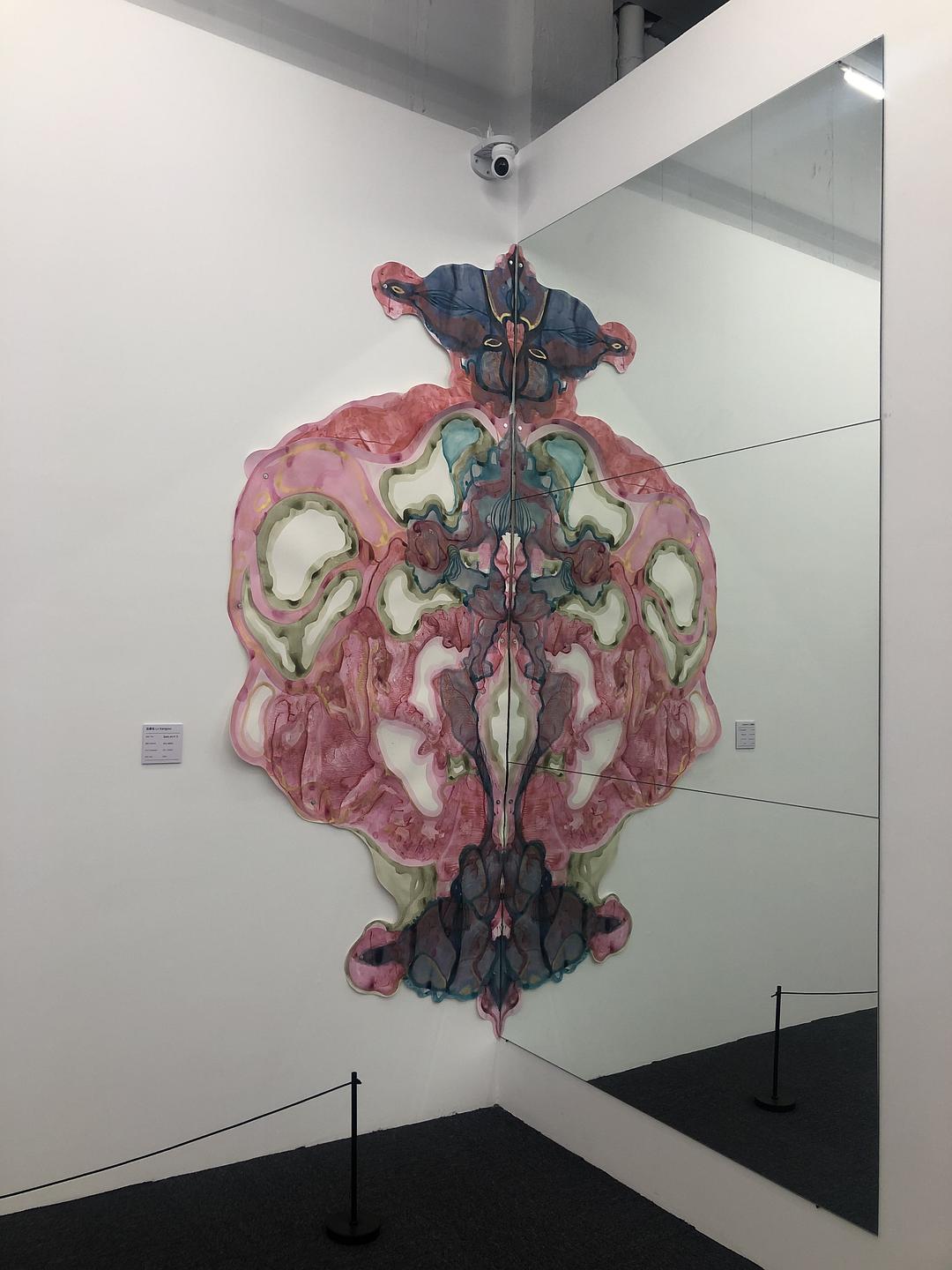 打动过你的现代艺术作品的图片-無論你在身處何地，意識里總存在連接點。