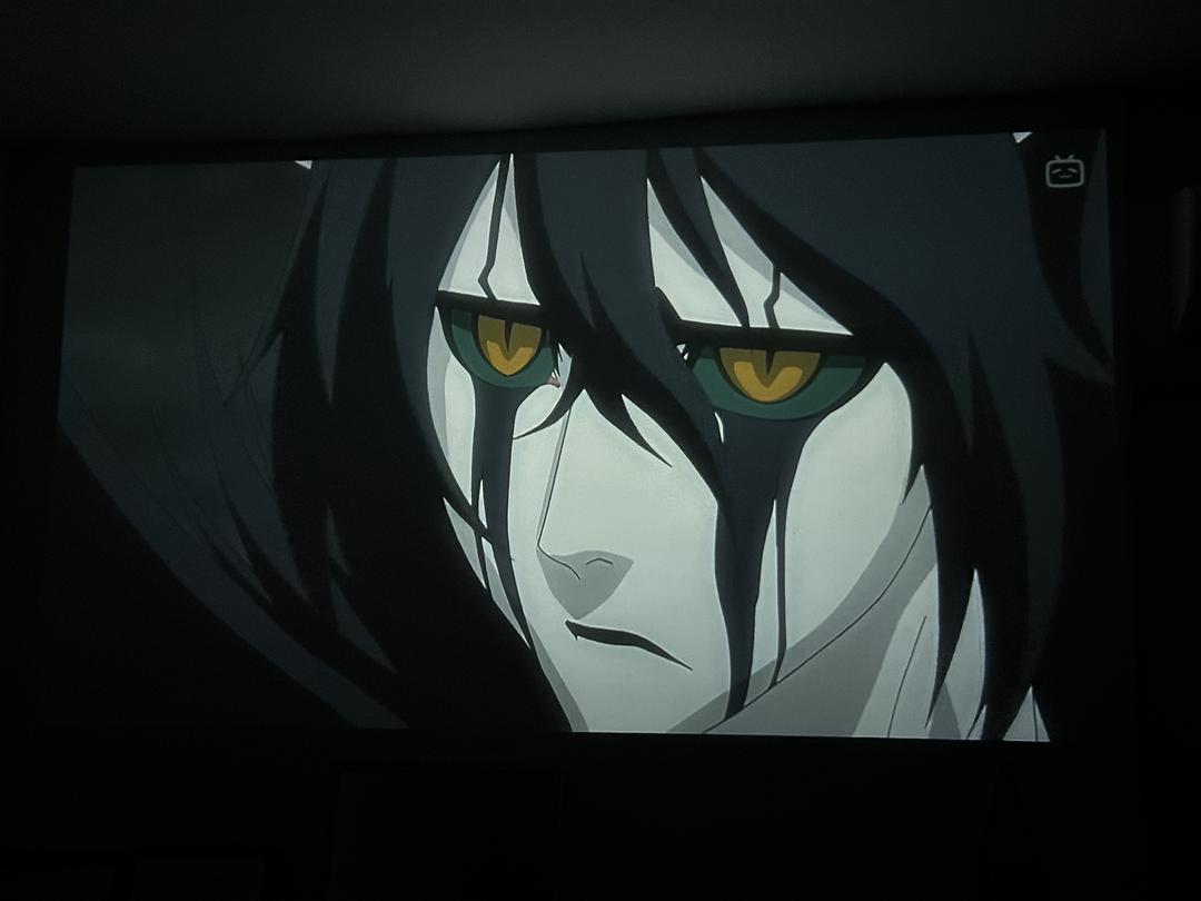 动画片中的时尚美学的图片-重温《死神》，乌尔奇奥拉每次出场，我的视角就会自动从主角团变成他的视角，真是长得漂亮又自带悲剧美学，为他下线而哭泣