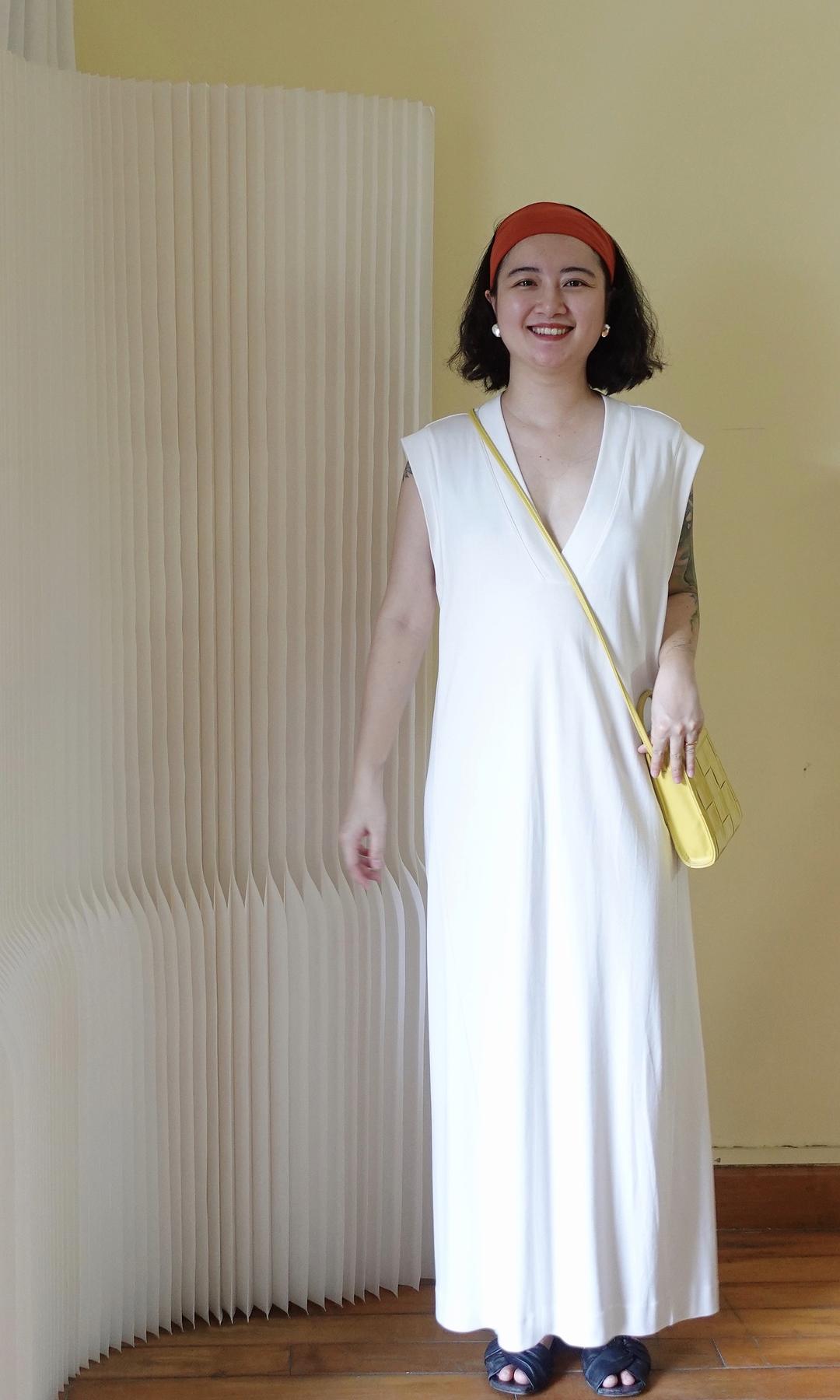 我的夏日穿搭的图片-翻到相机里八月的自拍，想念夏天了。