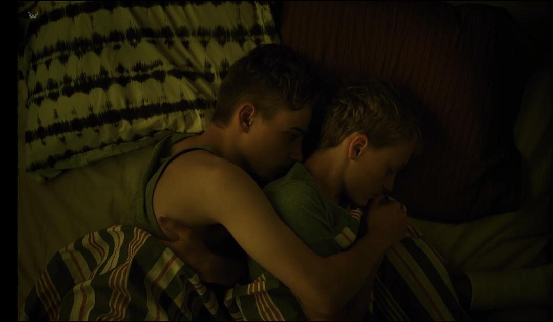 影视作品中难忘的拥抱场景的图片