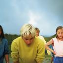 打开了，看一看.海报