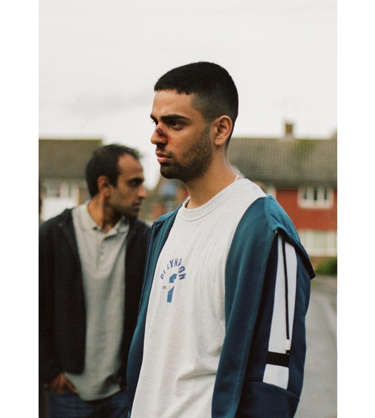 里什·沙阿的写真