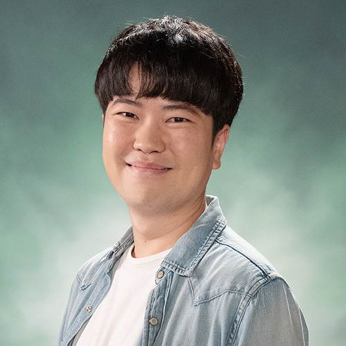 金汤匙的海报-角色海报