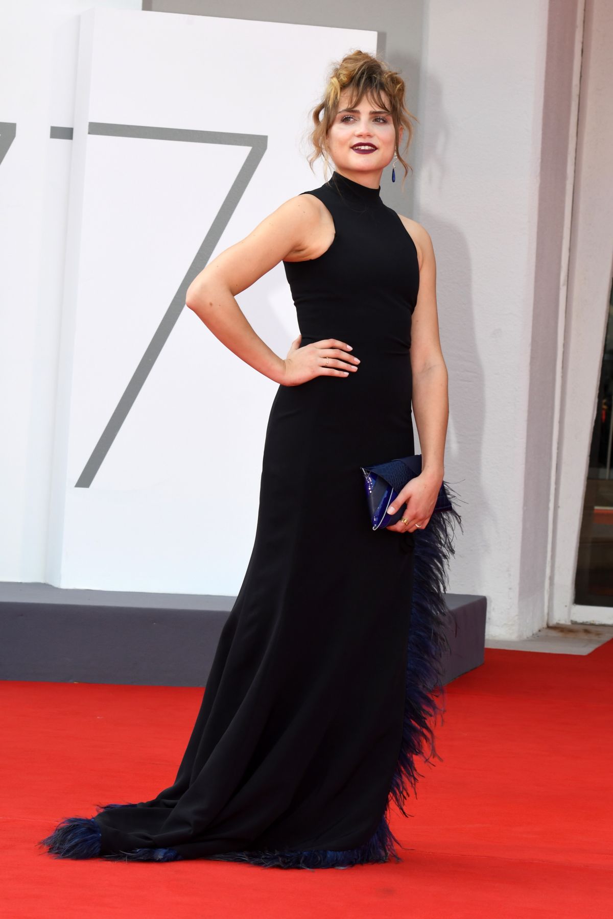 玛拉·昂德的写真