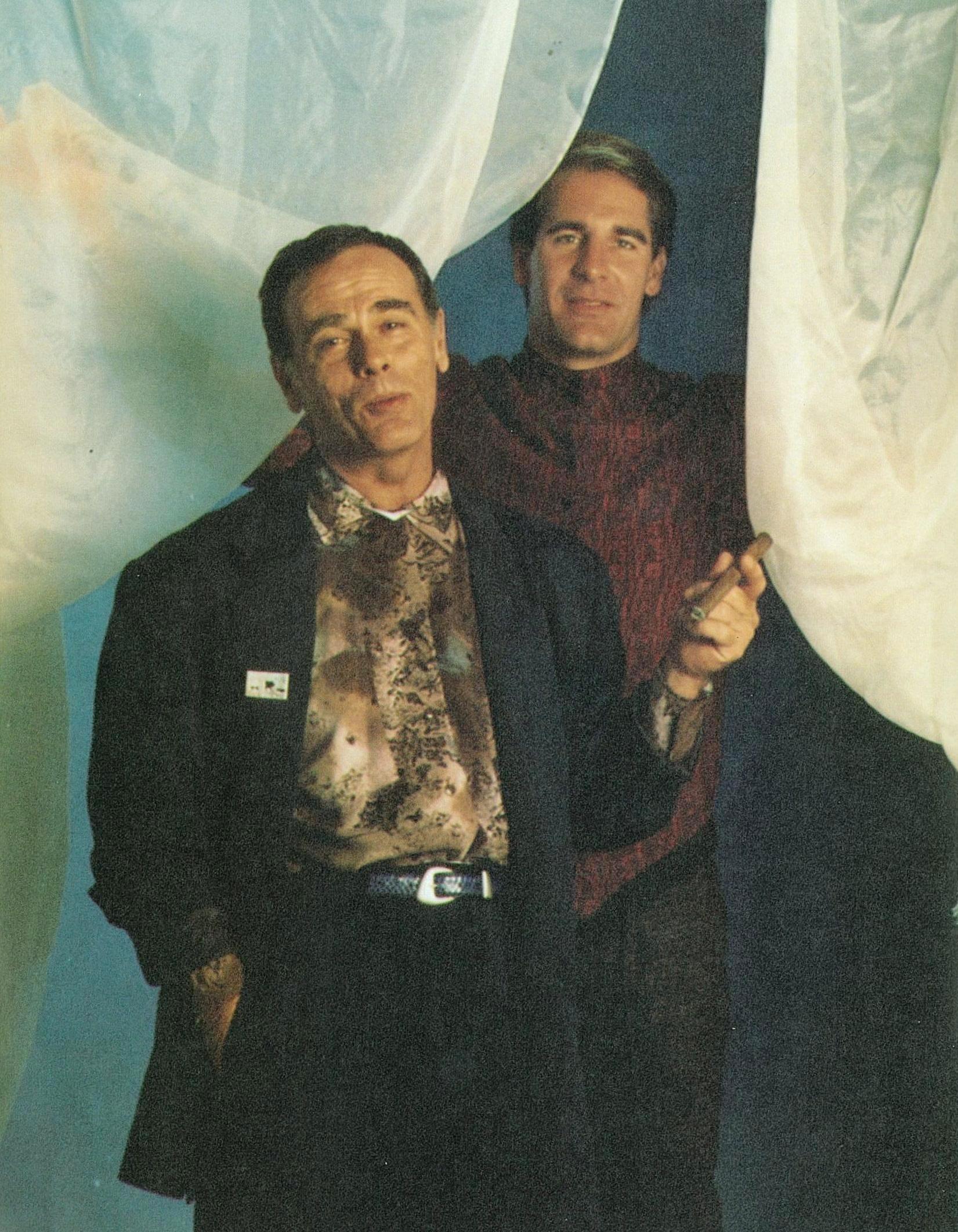 时空怪客 第一季的海报-角色海报