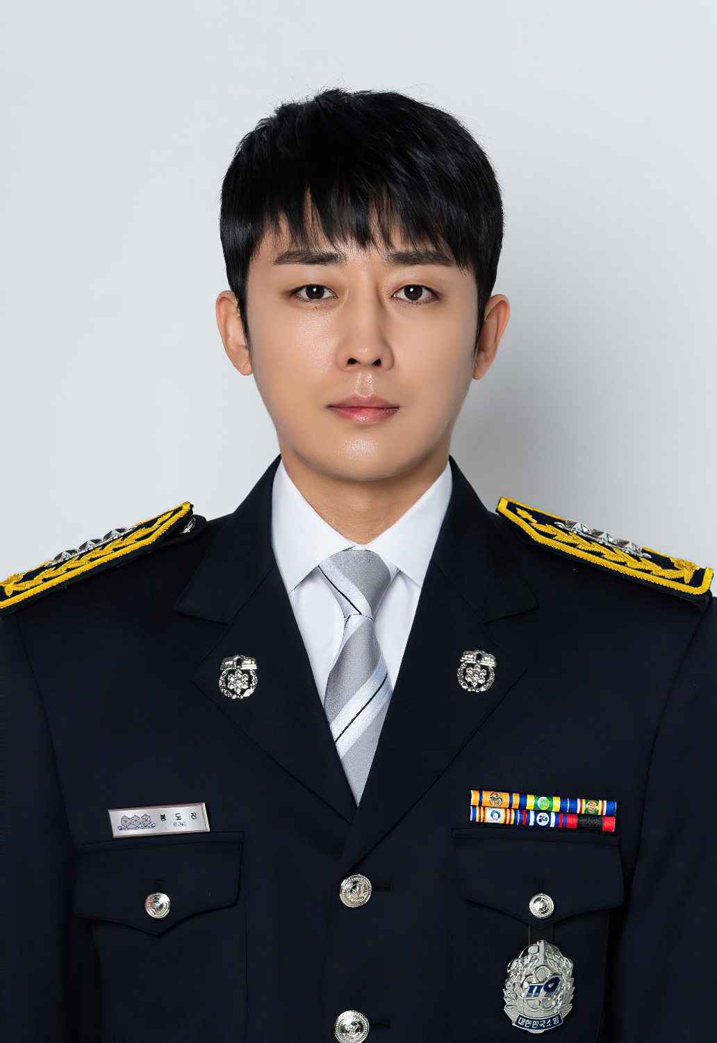 消防厅旁警察厅的海报-角色海报