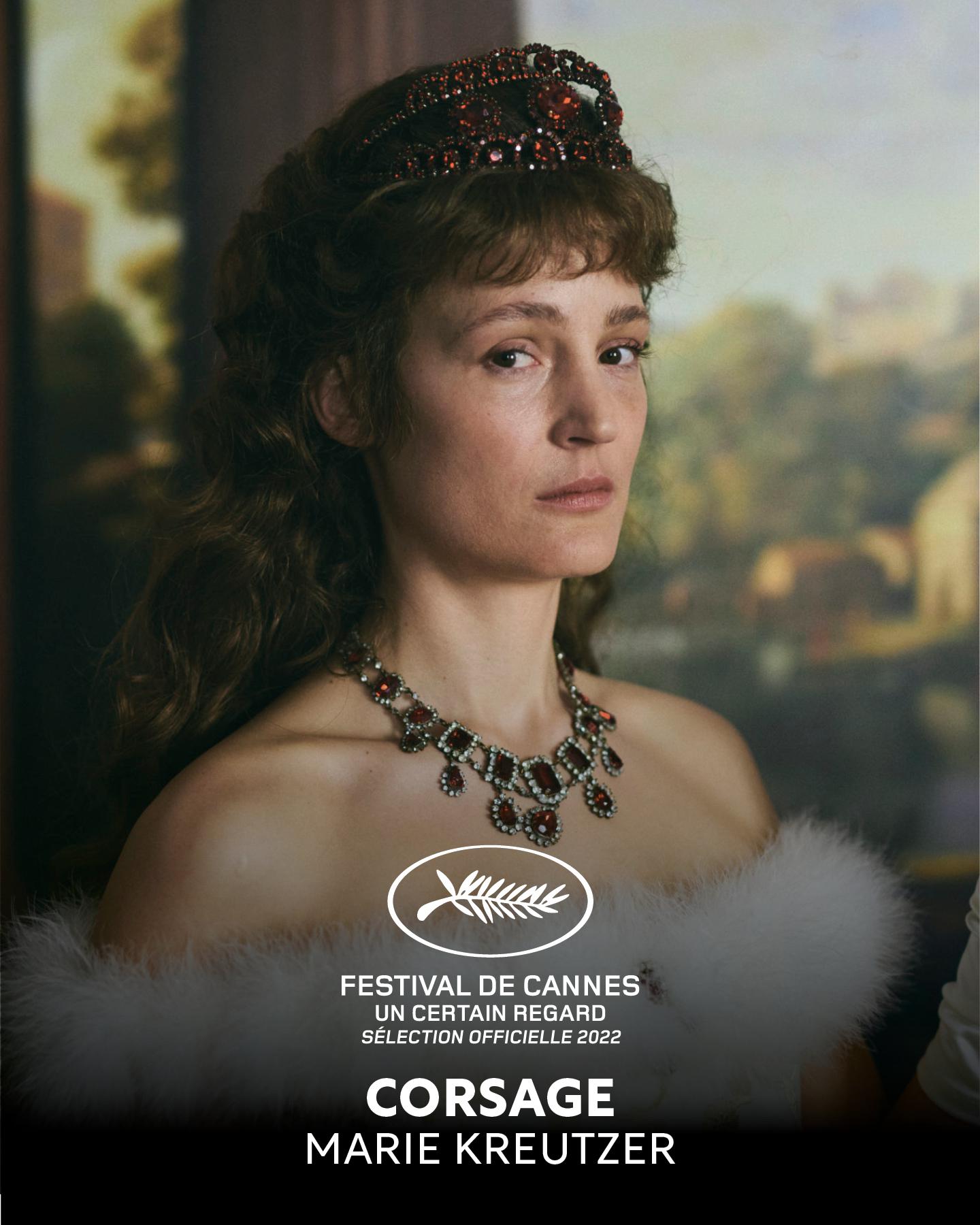 束胸的海报-其他海报