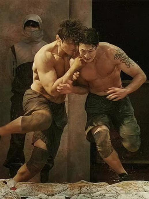 体能之巅：百人大挑战的海报-正式海报