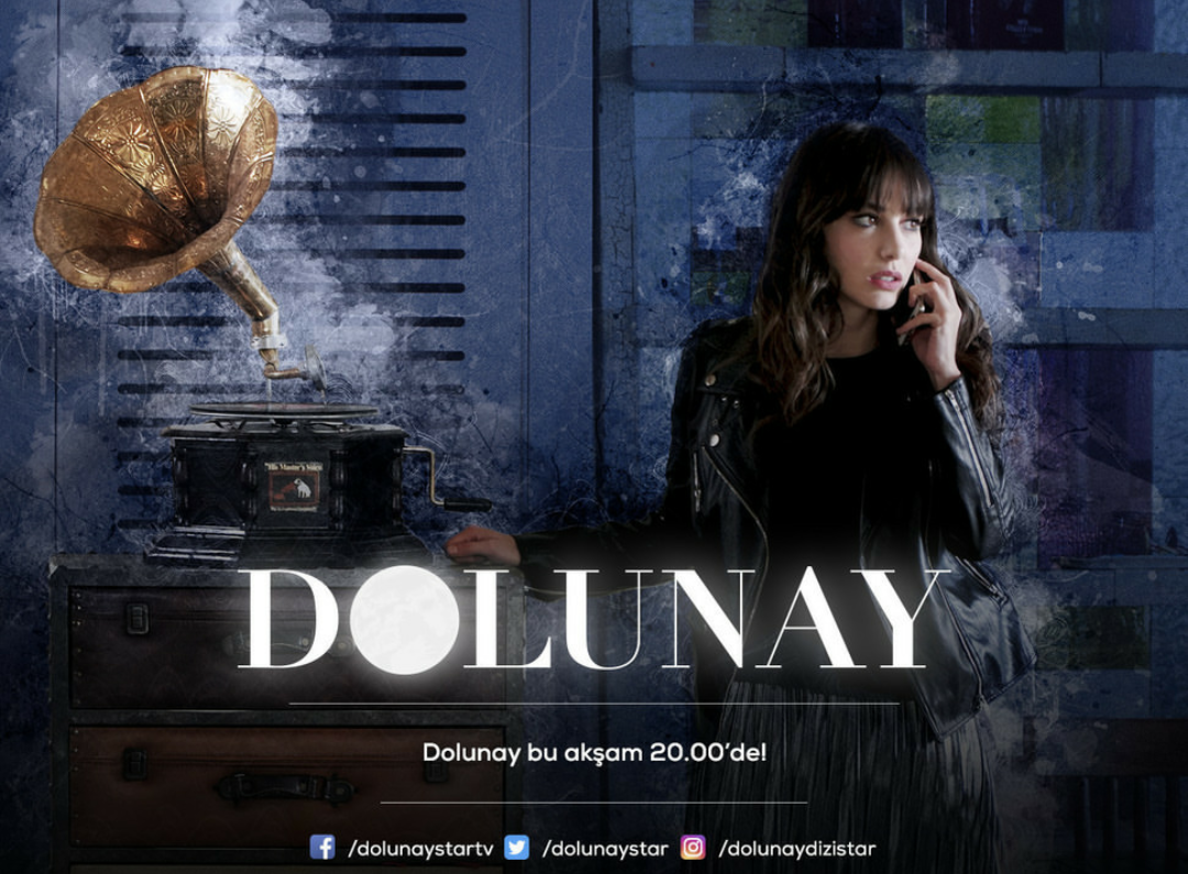 满月的海报-角色海报