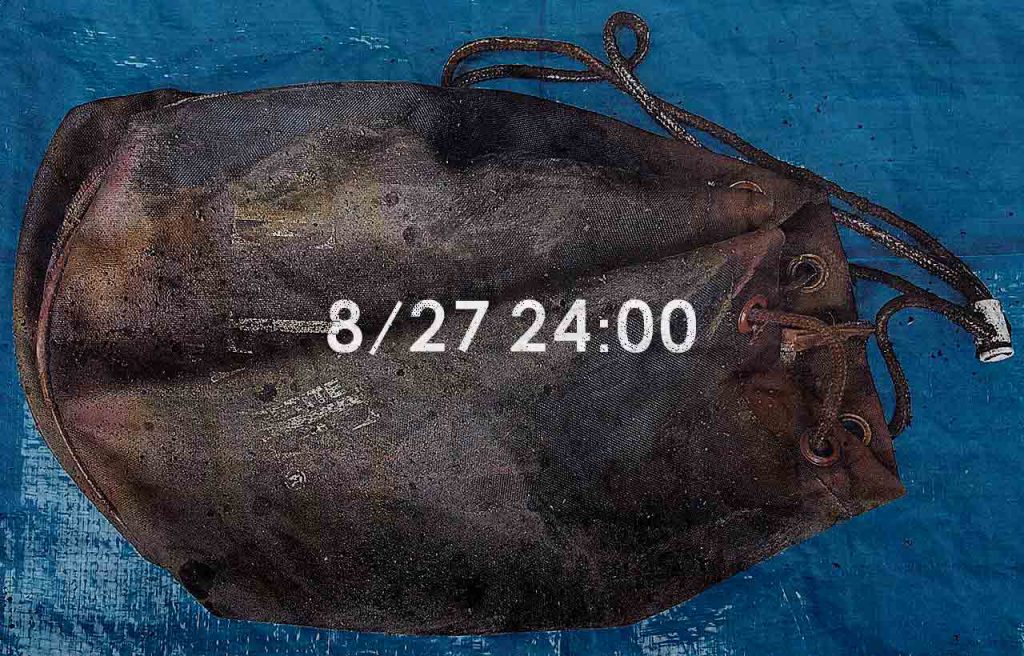 伪纪录片「Q」的海报-预告海报 日本