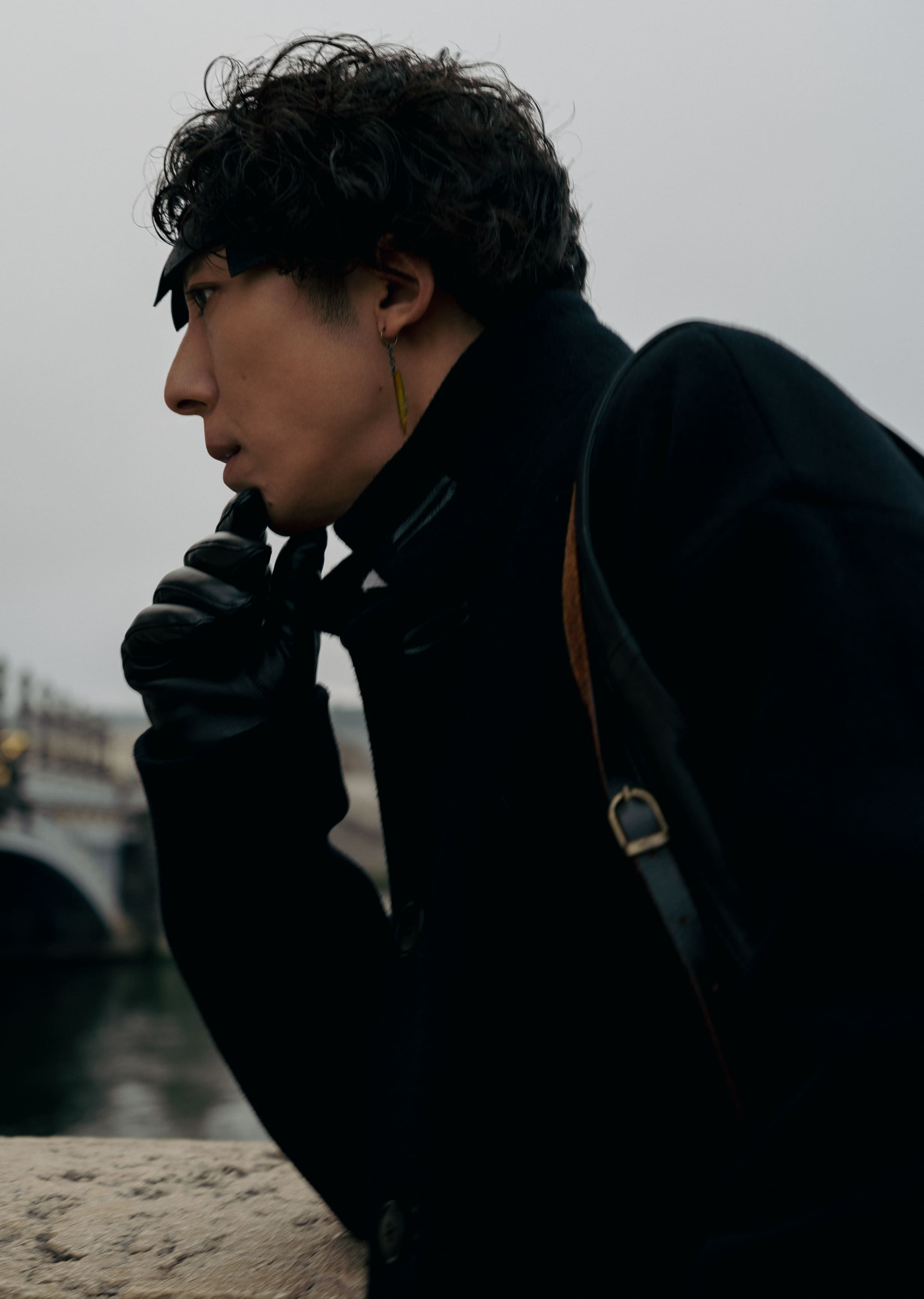 岸边露伴 卢浮宫之行的海报-角色海报 日本