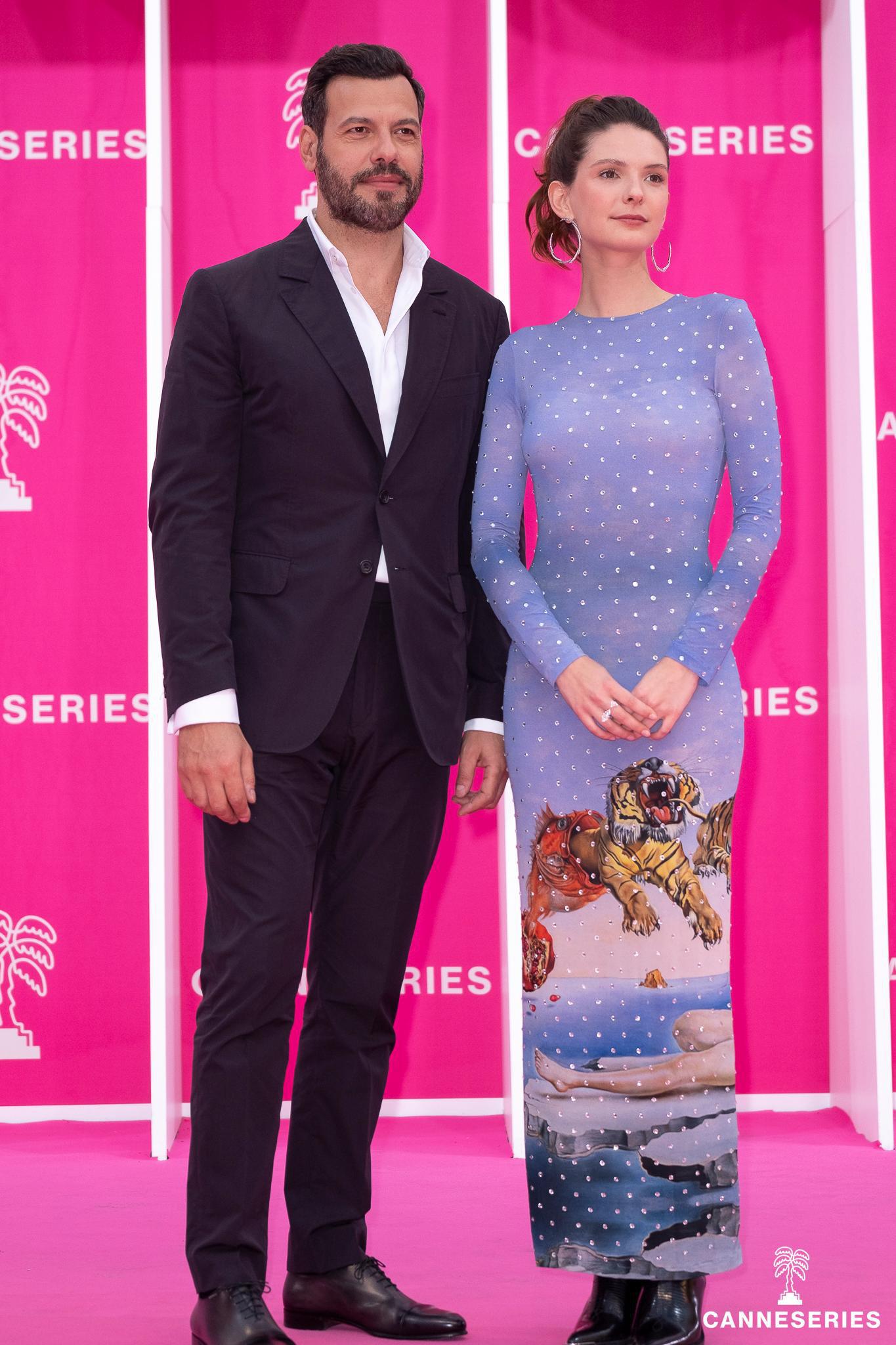 塔皮 第一季的海报-正式海报