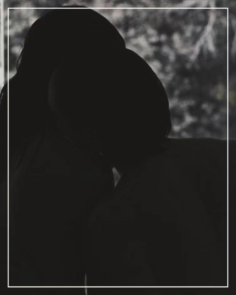 分裂 第一季的海报-正式海报