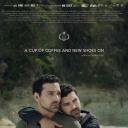 一杯咖啡与新穿的鞋子