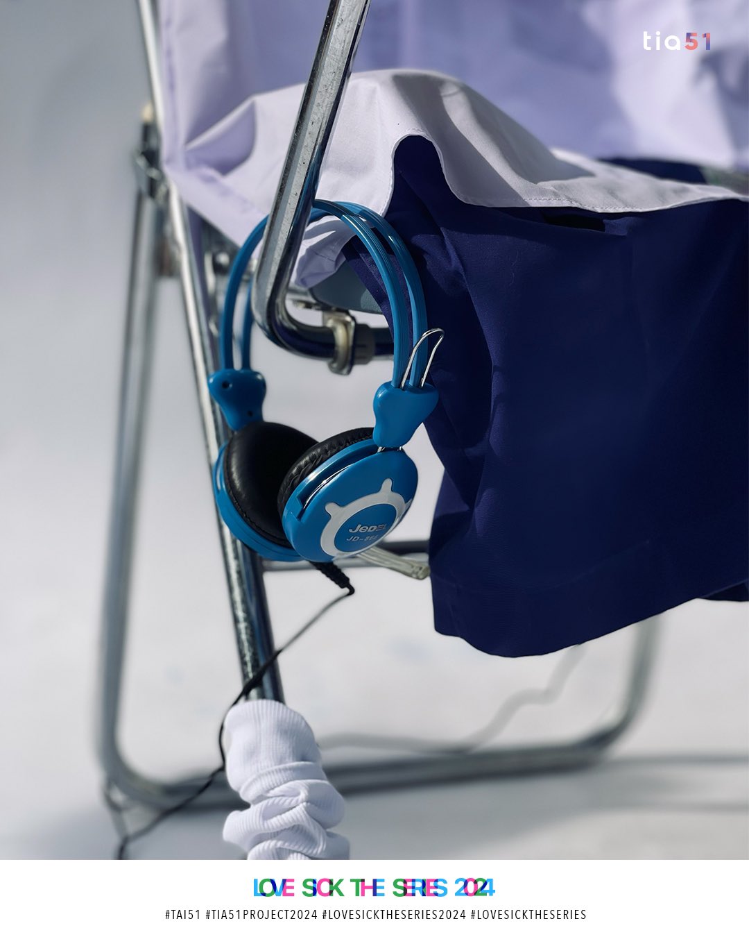 为爱所困2024的海报-预告海报