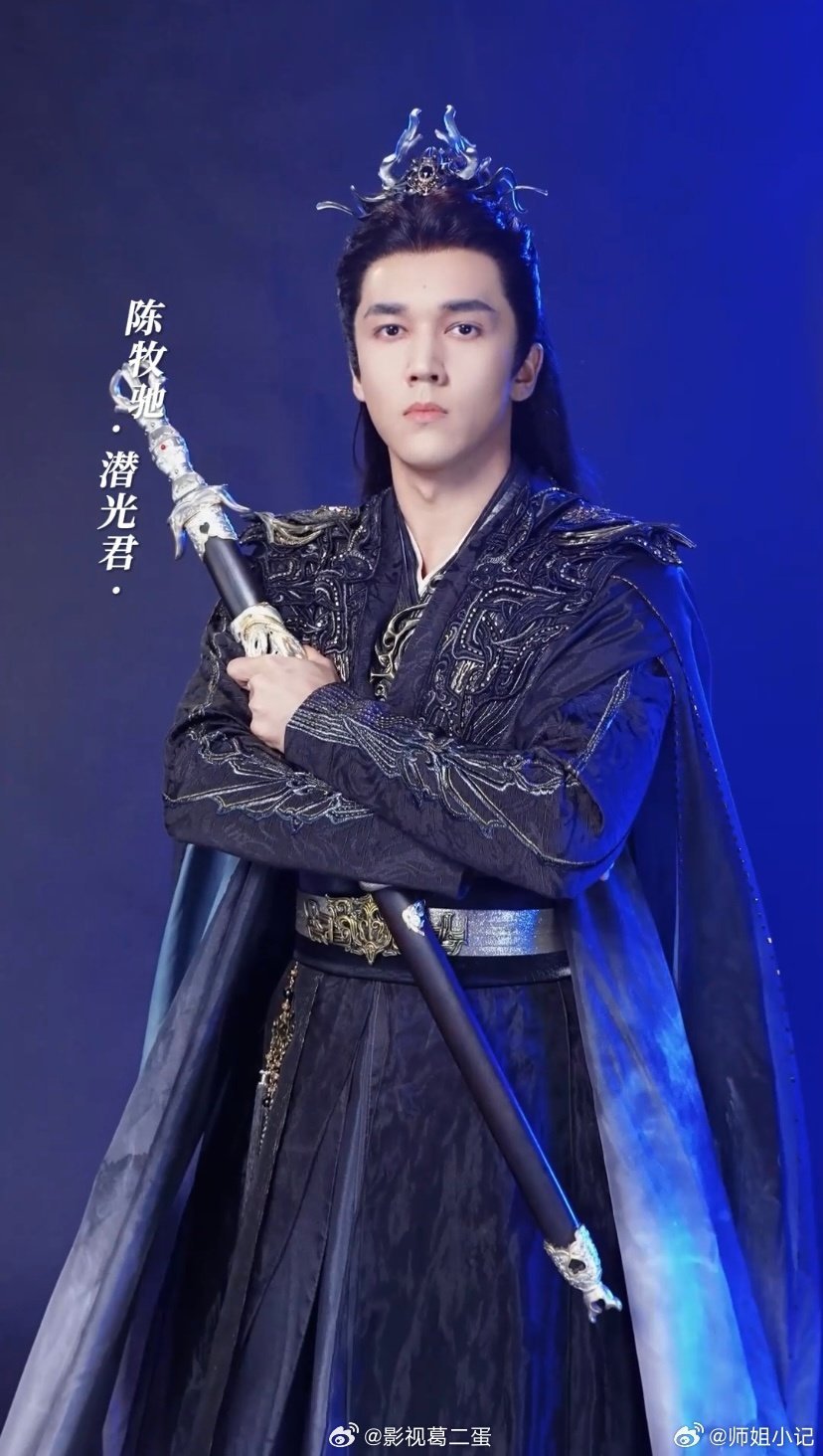 千朵桃花一世开的海报-角色海报