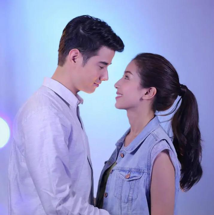 两颗心都为了你的海报-正式海报