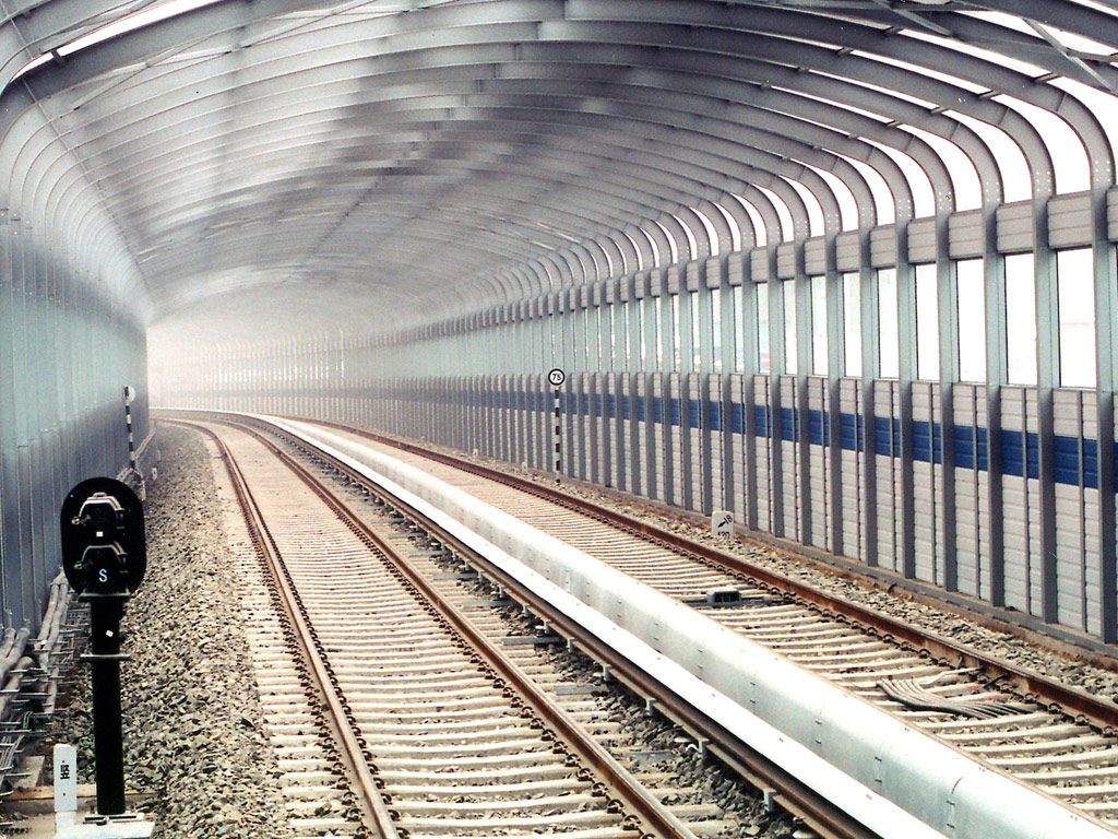 北京地铁的海报-预告海报 中国大陆