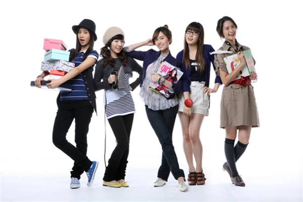 少女时代Factory Girls的海报-角色海报