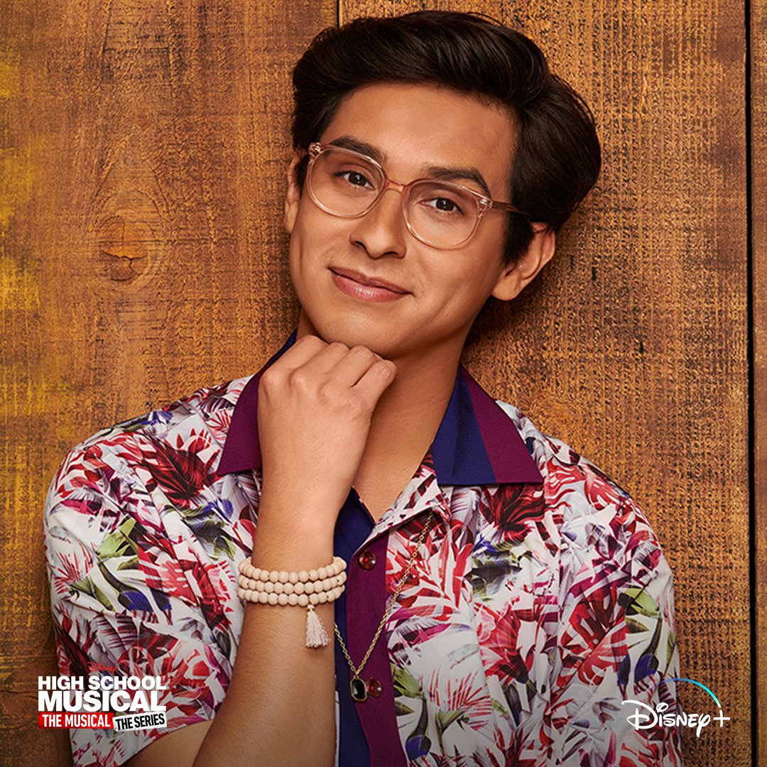 歌舞青春：音乐剧集 第三季的海报-角色海报