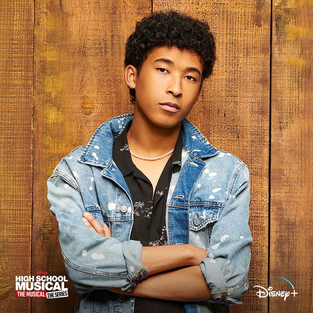 歌舞青春：音乐剧集 第三季的海报-角色海报