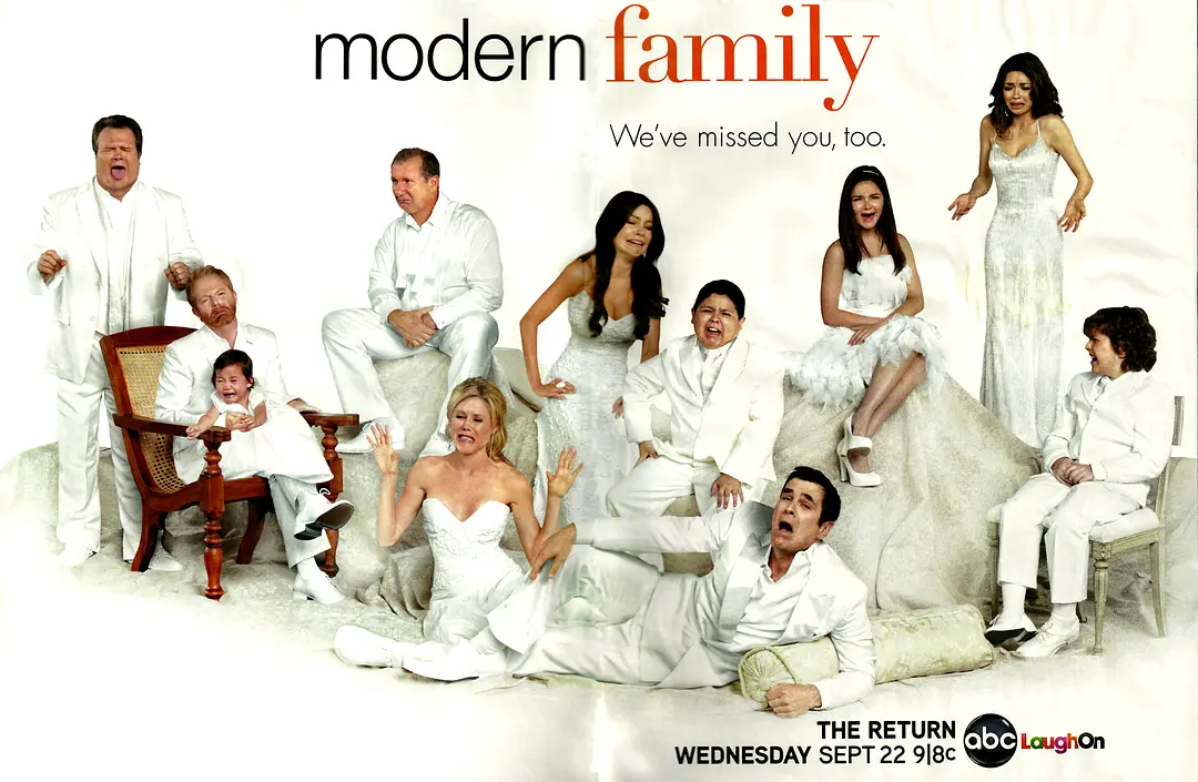 摩登家庭 第一季的海报-预告海报