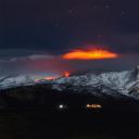 2013年正在喷发的埃特纳火山，意大利西西里岛 (© Wead/Alamy Live News)(20210318)