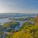 鸟瞰瓜塔佩巨岩，哥伦比亚瓜塔佩 (© Amazing Aerial Agency/Offset by Shutterstock)(20210516)