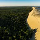 法国西南部阿卡雄湾的皮拉沙丘 (© aluxum/iStock/Getty Images Plus)(20210604)