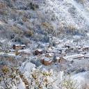 蒂内河畔圣艾蒂安小镇，法国阿尔卑斯省  (© CAVALIER Michel/hemis.fr/Alamy Stock Photo)(20220308)